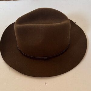 Banana republic wool hat